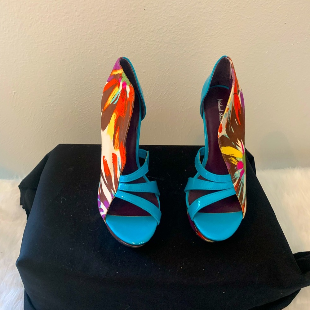 Floral Open Toe Shoes